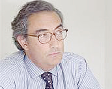 Dr. Javier Albiñana