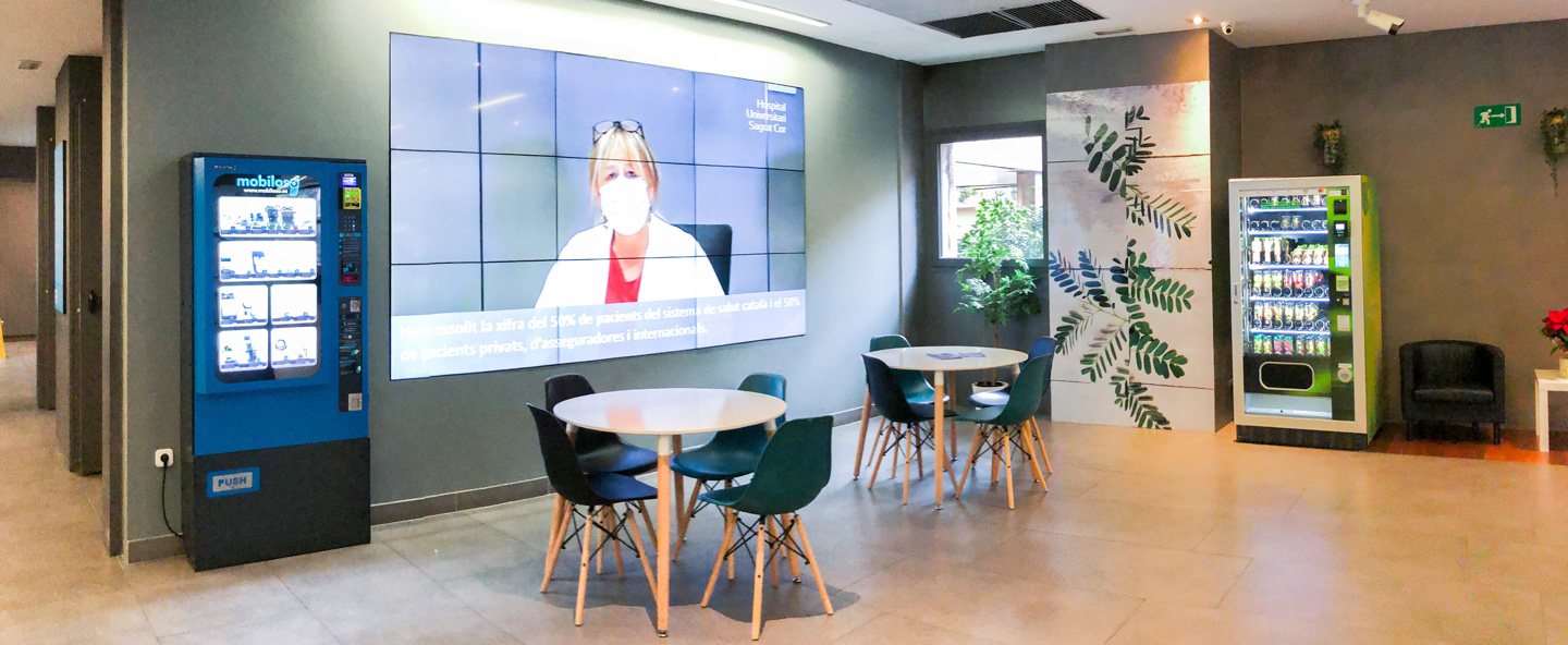 HUSC-Barcelona-hall-01