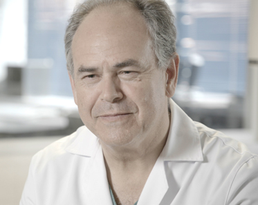 Dr. Damián García del Olmo