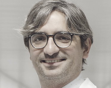 Dr. Diego González Rivas