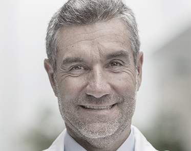 Dr. Ramón Aurell